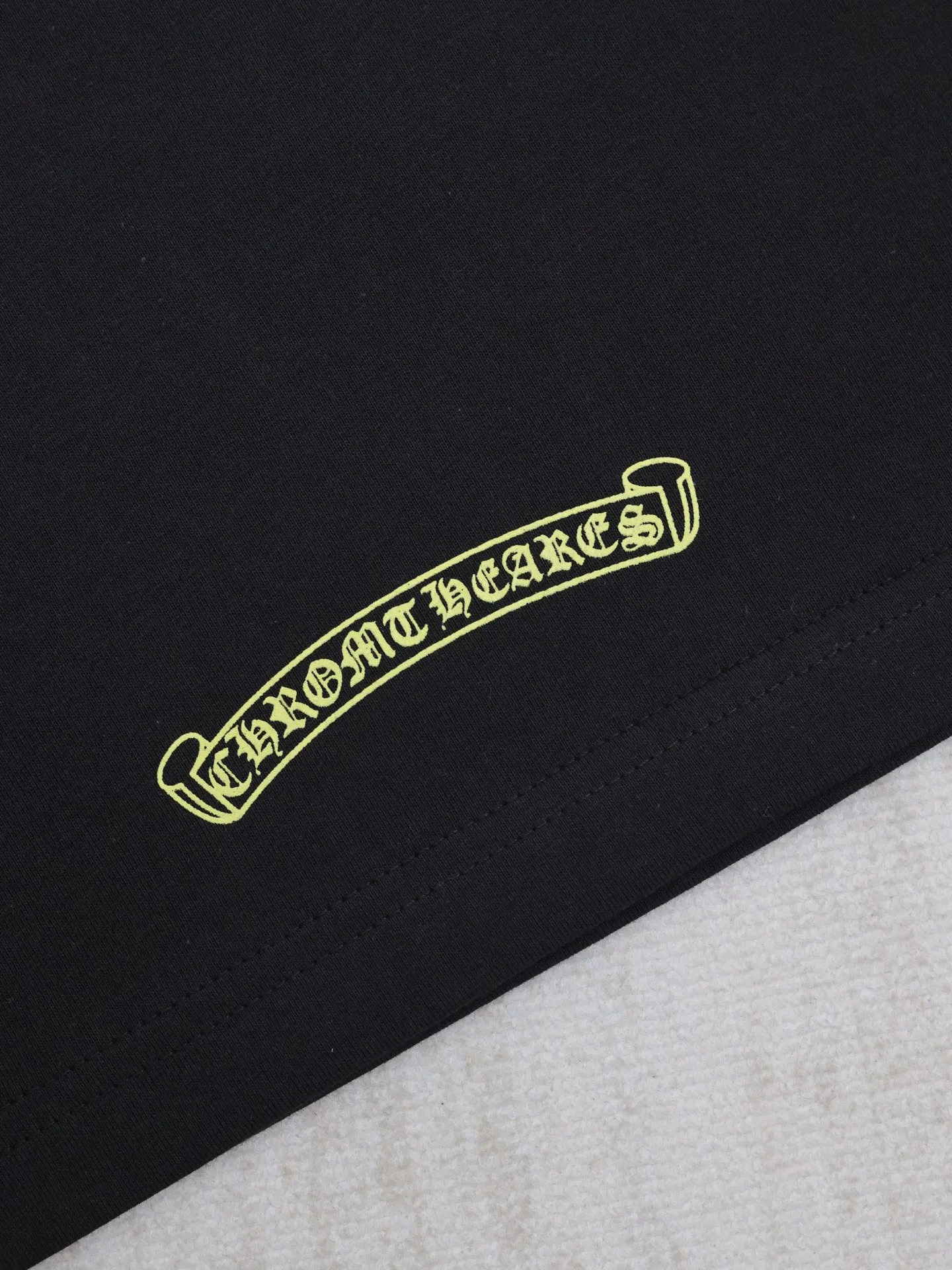 🅿️280 Chrome Hearts*/Chrome Hearts 25 new style Sanskrit letter printed short-sleeved T-shirt with collar Size: S/M/L
